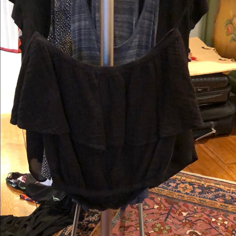 Strapless top